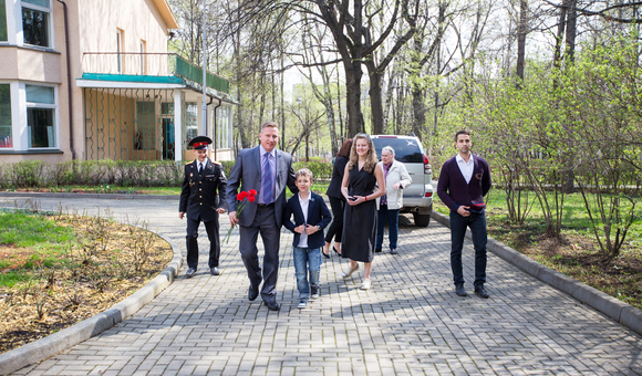 Недавно в Музее космонавтики, а сегодня в космосе: публикуем фоторепортаж визита космонавта Сергея Прокопьева 